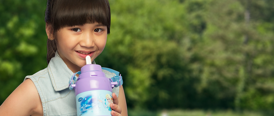 HOW TO CHOOSE PLASTICWARE FOR HEALTHY KIDS